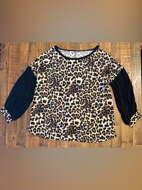 Leopard Print Long Sleeve Top in Black and Brown